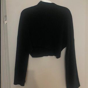 CROPPED BLACK SWEATER WITH FLARE SLEEVES SIZE M